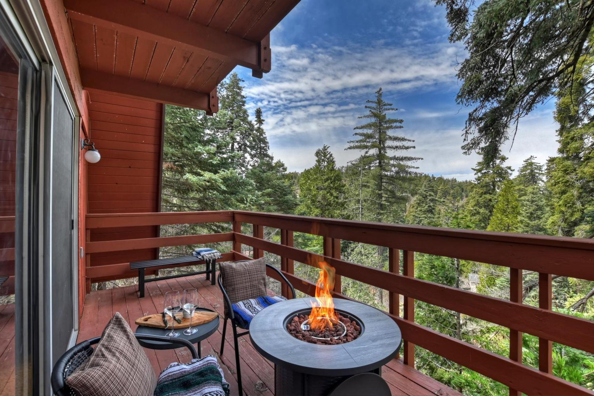 Pet & Kid Friendly Cozy Cabin, Bbq, Firepit, Outdoor Dining, Forest Views Lake Arrowhead Buitenkant foto